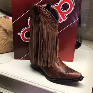 Authentic Dingo Cowgirl Boots